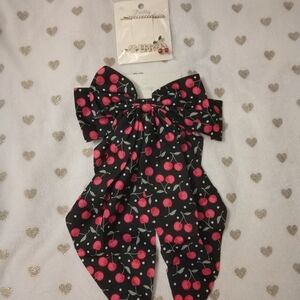 ✂️3/$15 *NWT* Pretty Cherry Print Hair Bow and Clip Set